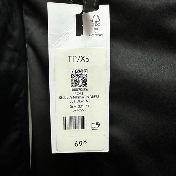 Dynamite Jet Black Mini Satin dress size XS - Picture 5 of 5